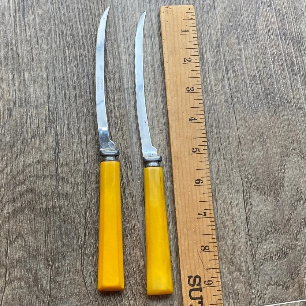VTG Henry's serrated butterscotch curved tomato knife handle 9